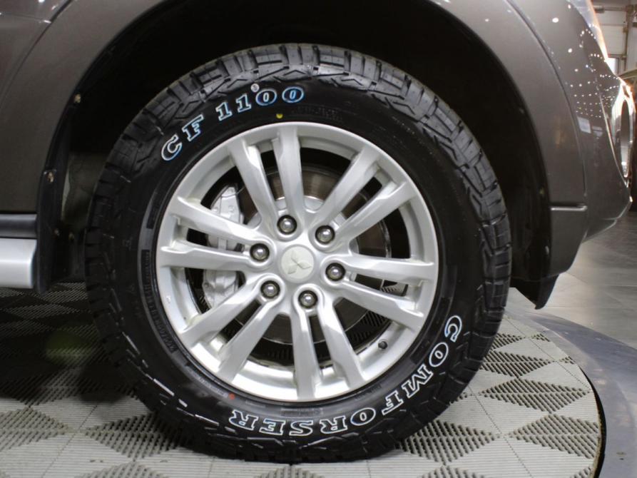 Mitsubishi Pajero IV Рестайлинг 1 Белгород  - изображение 18