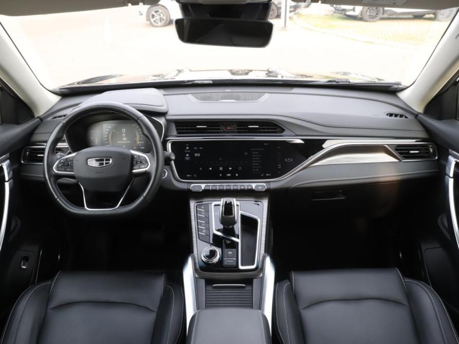 Geely Atlas Pro Москва  - изображение 13