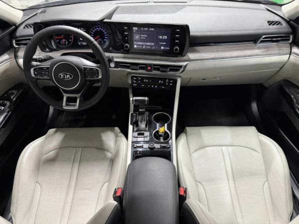 Kia K5 III с пробегом 2021 года, цена 2 381 600 рублей, 118901 км, седан, Автокод Объявления