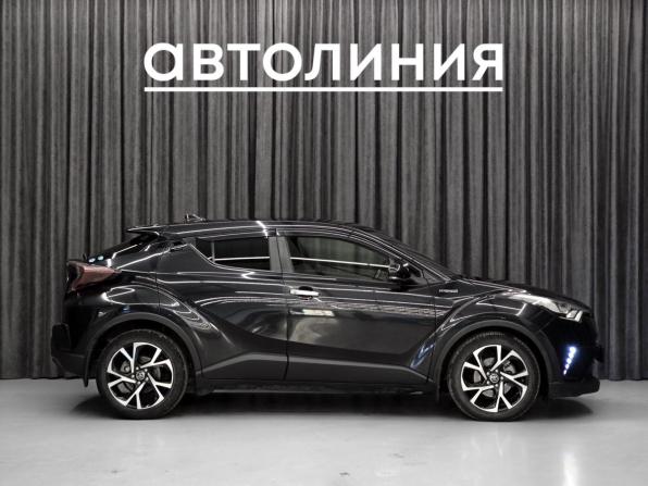 Toyota C-HR I с пробегом 2018 года, цена 2 000 000 рублей, 74000 км, внедорожник, Автокод Объявления