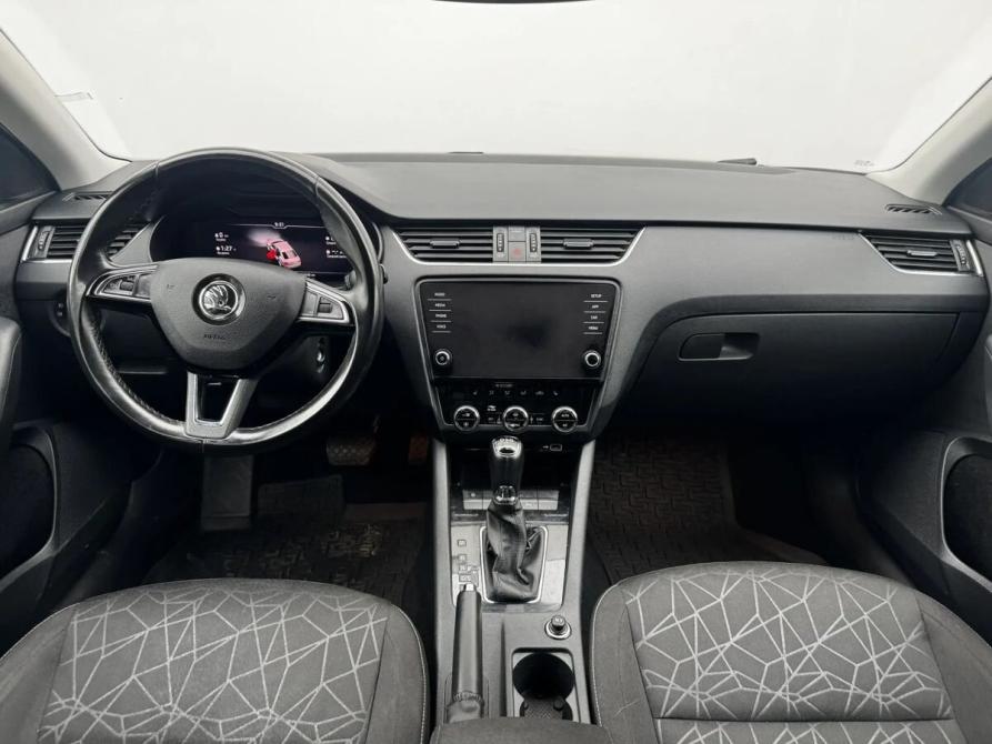 Skoda Octavia III (A7) Рестайлинг Москва  - изображение 9