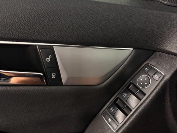 Mercedes-Benz C-Класс III (W204) с пробегом 2010 года, цена 885 000 рублей, 327544 км, седан, Автокод Объявления