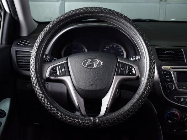 Hyundai Solaris I Рестайлинг с пробегом 2016 года, цена 749 999 рублей, 257571 км, хэтчбек, Автокод Объявления