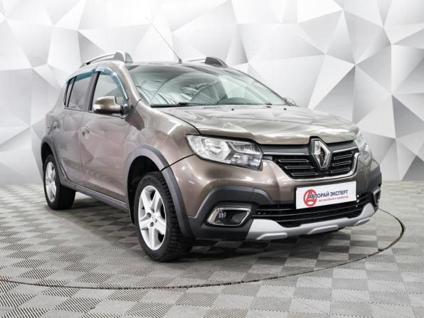 Renault Sandero II Рестайлинг с пробегом 2019 года, цена 1 150 000 рублей, 67000 км, хэтчбек, Автокод Объявления