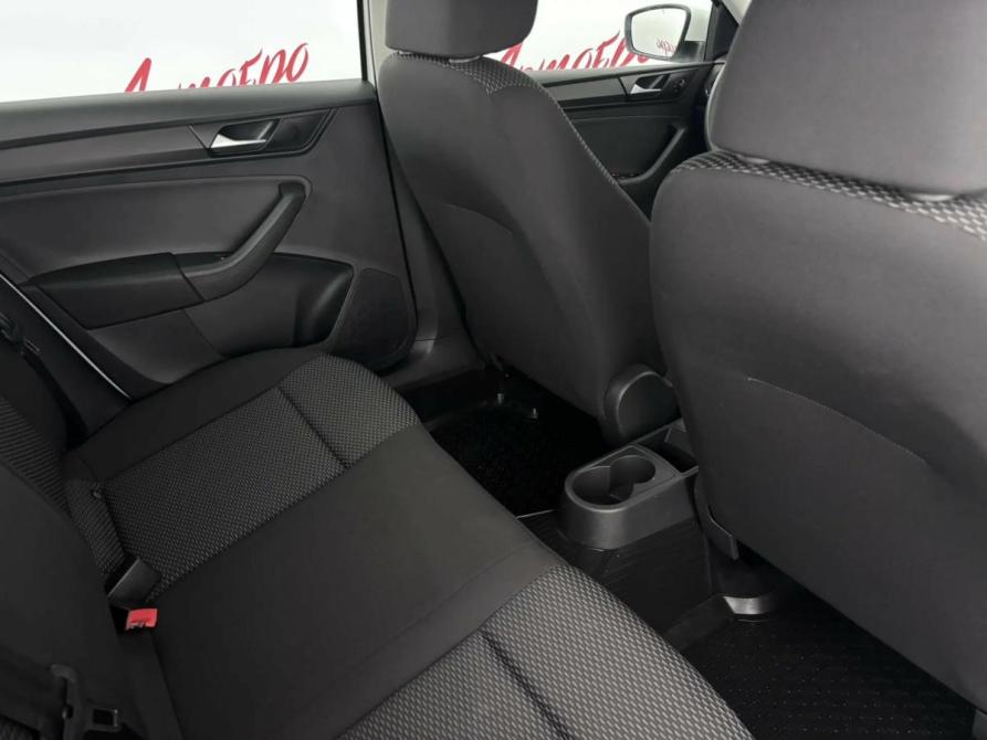 Volkswagen Polo VI Псков  - изображение 13
