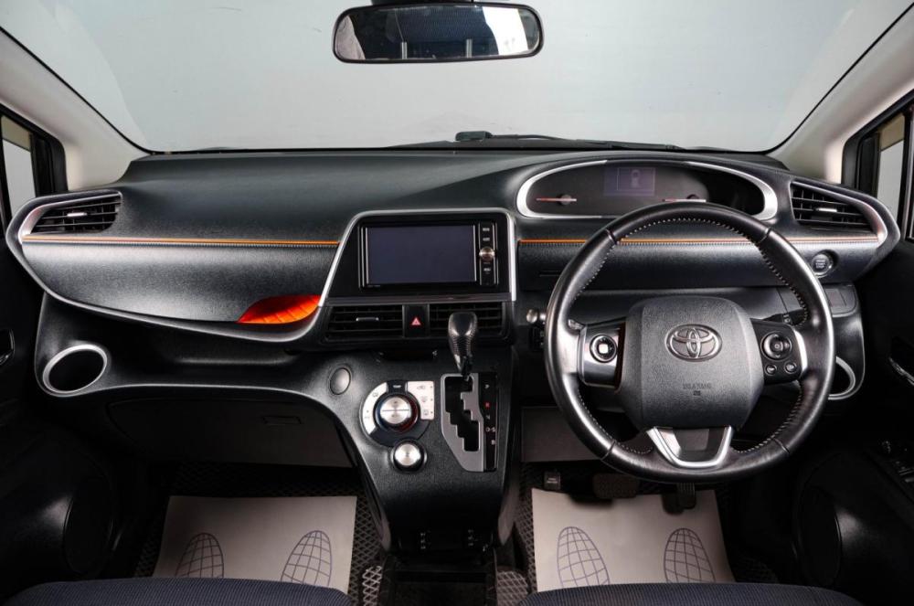Toyota Sienta II Тюмень  - изображение 14