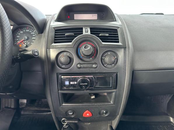 Renault Megane II Рестайлинг с пробегом 2008 года, цена 545 000 рублей, 260610 км, седан, Автокод Объявления