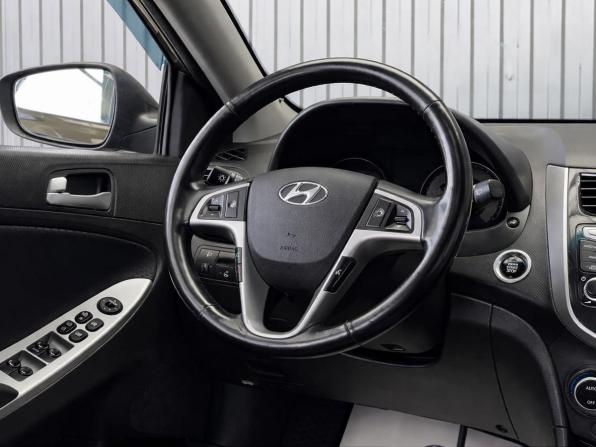 Hyundai Solaris I Рестайлинг с пробегом 2016 года, цена 1 277 000 рублей, 91336 км, хэтчбек, Автокод Объявления