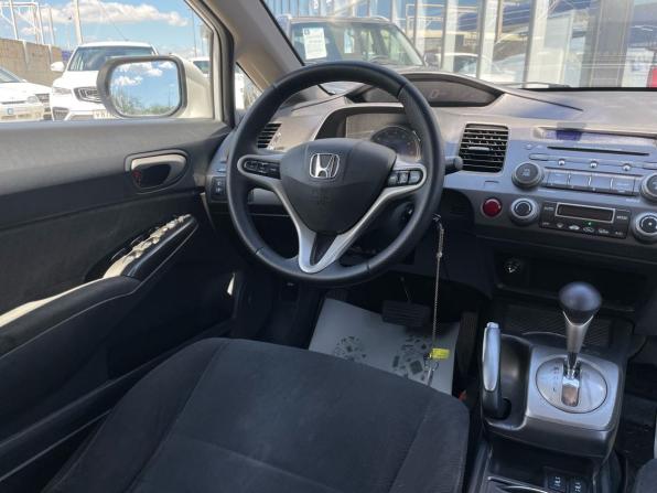 Honda Civic VIII Рестайлинг с пробегом 2009 года, цена 750 000 рублей, 391000 км, седан, Автокод Объявления