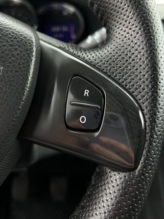 Renault Sandero II с пробегом 2018 года, цена 890 000 рублей, 63213 км, хэтчбек, Автокод Объявления