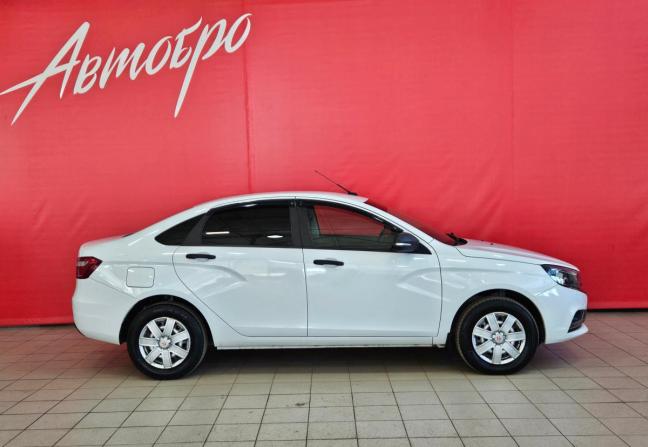 Lada (ВАЗ) Vesta I с пробегом 2019 года, цена 940 000 рублей, 71000 км, седан, Автокод Объявления