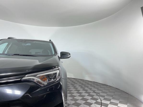 Toyota RAV4 IV (XA40) Рестайлинг с пробегом 2017 года, цена 2 099 000 рублей, 122456 км, внедорожник, Автокод Объявления