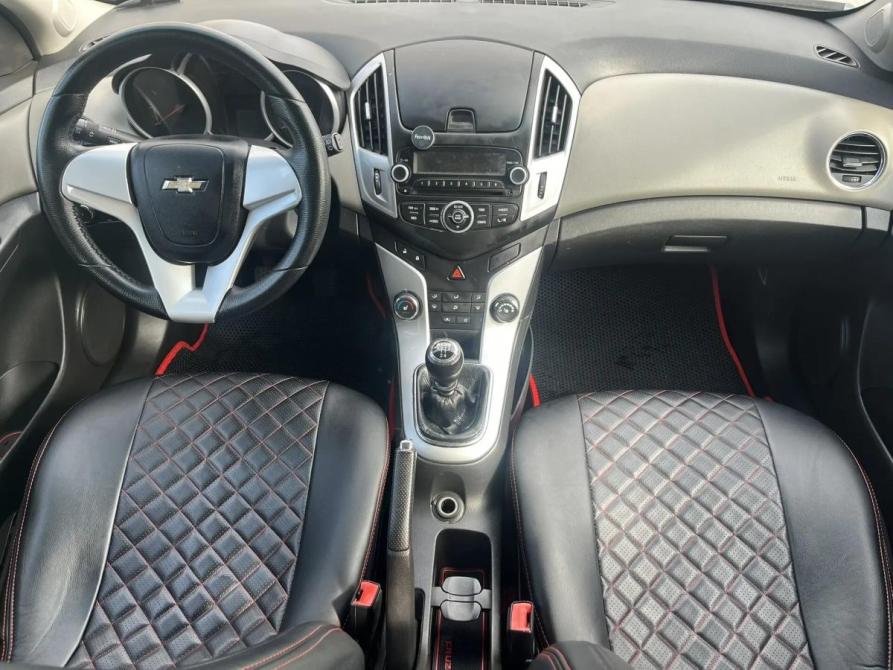 Chevrolet Cruze I Рестайлинг Челябинск  - изображение 9