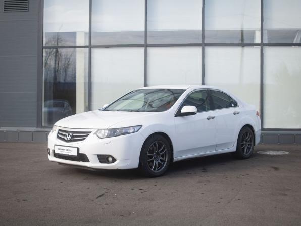 Honda Accord VIII Рестайлинг с пробегом 2012 года, цена 1 100 000 рублей, 307384 км, седан, Автокод Объявления