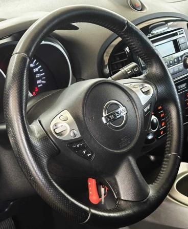 Nissan Juke I с пробегом 2014 года, цена 940 000 рублей, 125417 км, внедорожник, Автокод Объявления