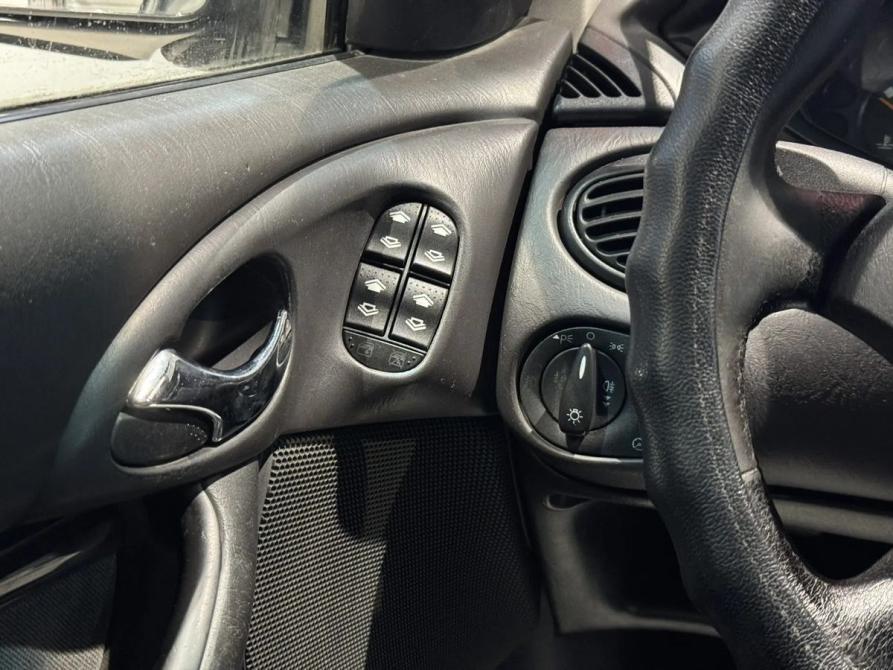 Ford Focus I Рестайлинг Новосибирск  - изображение 12