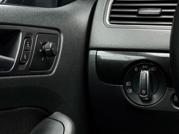 Volkswagen Jetta VI с пробегом 2012 года, цена 1 199 000 рублей, 167847 км, седан, Автокод Объявления