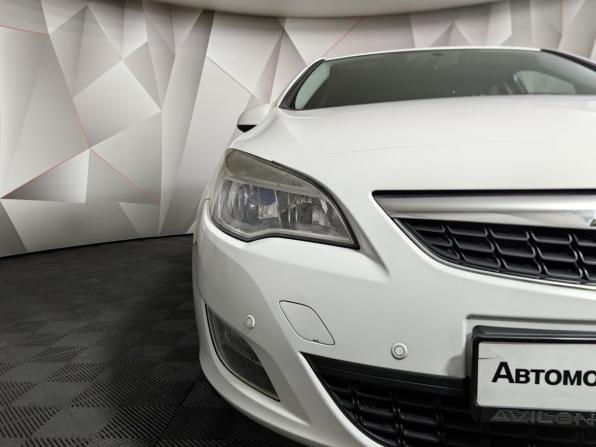 Opel Astra J с пробегом 2011 года, цена 549 000 рублей, 132801 км, хэтчбек, Автокод Объявления