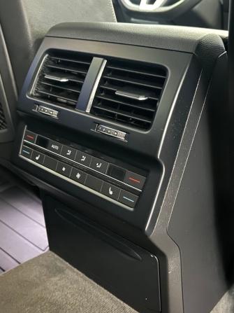Volkswagen Touareg III с пробегом 2020 года, цена 4 599 000 рублей, 93882 км, внедорожник, Автокод Объявления