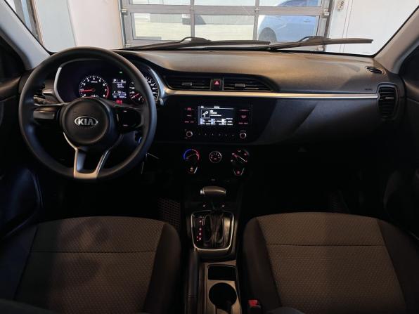 Kia Rio IV Рестайлинг с пробегом 2021 года, цена 1 379 000 рублей, 98000 км, седан, Автокод Объявления