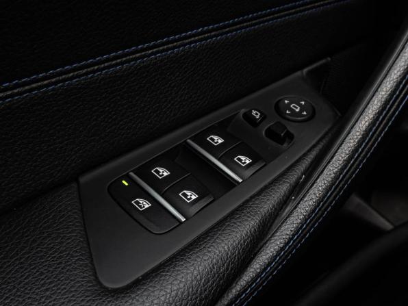 BMW 5 серии VII (G30/G31/G38) с пробегом 2019 года, цена 3 499 000 рублей, 120111 км, седан, Автокод Объявления
