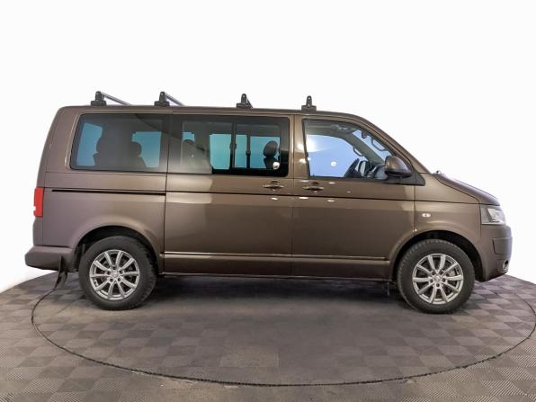 Volkswagen Multivan T5 Рестайлинг с пробегом 2012 года, цена 2 750 000 рублей, 122609 км, минивэн, Автокод Объявления