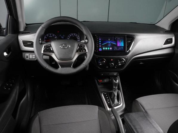 Hyundai Solaris II с пробегом 2019 года, цена 1 299 000 рублей, 158021 км, седан, Автокод Объявления