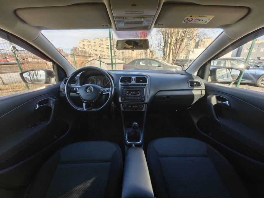 Volkswagen Polo V Рестайлинг Санкт-Петербург  - изображение 13