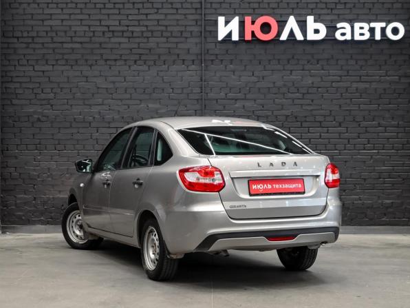 Lada (ВАЗ) Granta I Рестайлинг с пробегом 2020 года, цена 740 000 рублей, 91026 км, хэтчбек, Автокод Объявления