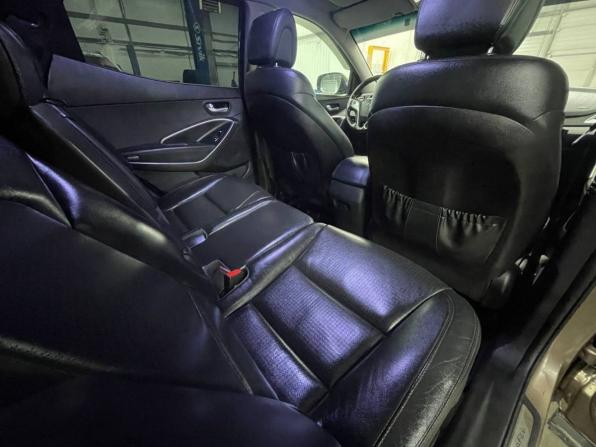 Hyundai Santa Fe III с пробегом 2012 года, цена 1 392 500 рублей, 219079 км, внедорожник, Автокод Объявления