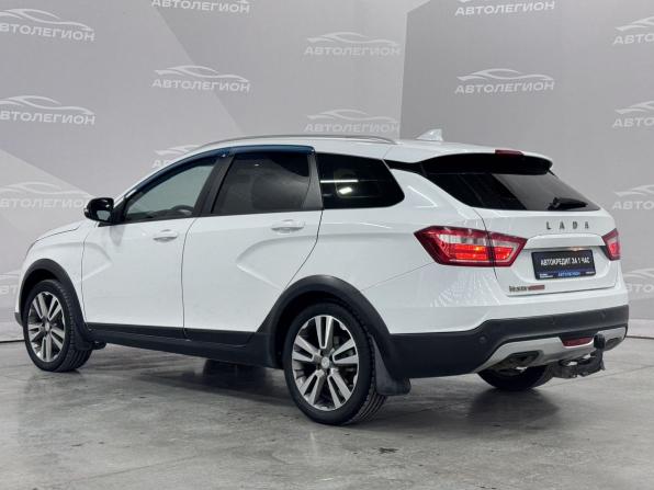 Lada (ВАЗ) Vesta I с пробегом 2018 года, цена 890 000 рублей, 148600 км, универсал, Автокод Объявления