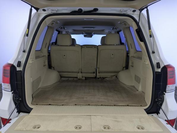 Toyota Land Cruiser 200 Series Рестайлинг 2 с пробегом 2016 года, цена 4 490 000 рублей, 251540 км, внедорожник, Автокод Объявления