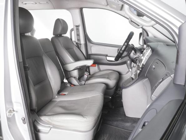 Hyundai Grand Starex I с пробегом 2015 года, цена 2 099 000 рублей, 202074 км, минивэн, Автокод Объявления