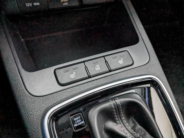 Kia Rio IV Рестайлинг с пробегом 2021 года, цена 1 670 000 рублей, 105530 км, хэтчбек, Автокод Объявления