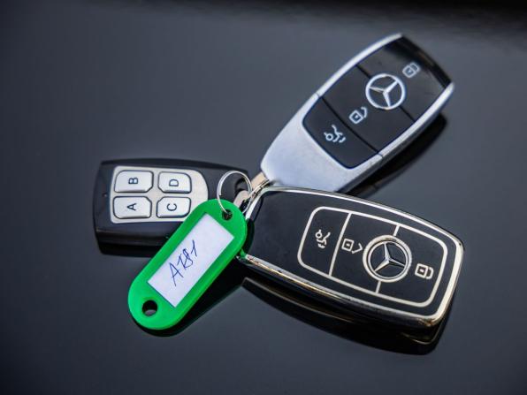 Mercedes-Benz E-Класс V (W213 S213 C238) с пробегом 2019 года, цена 2 748 000 рублей, 163966 км, седан, Автокод Объявления