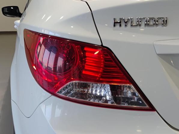 Hyundai Solaris I с пробегом 2013 года, цена 810 000 рублей, 137610 км, седан, Автокод Объявления