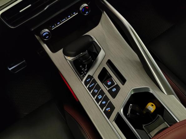 Geely Coolray I с пробегом 2023 года, цена 1 635 000 рублей, 86888 км, внедорожник, Автокод Объявления