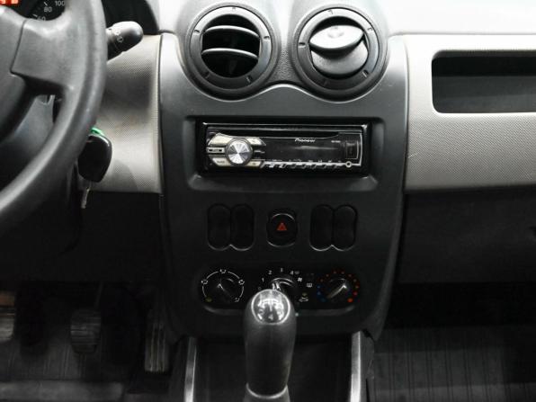 Renault Sandero I с пробегом 2013 года, цена 530 000 рублей, 176451 км, хэтчбек, Автокод Объявления