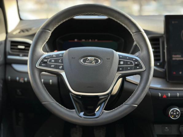 Lada (ВАЗ) Vesta I Рестайлинг (NG) с пробегом 2023 года, цена 1 495 000 рублей, 3811 км, седан, Автокод Объявления