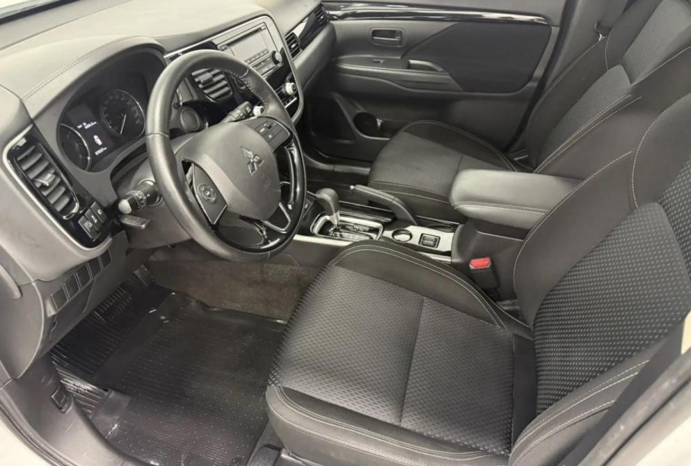 Mitsubishi Outlander III Рестайлинг 3 Астрахань  - изображение 18