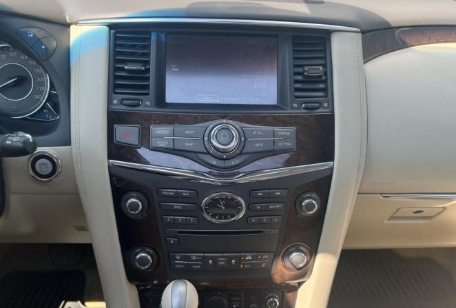 Infiniti QX56 II с пробегом 2011 года, цена 2 090 000 рублей, 250000 км, внедорожник, Автокод Объявления