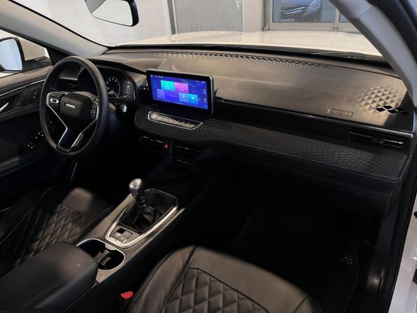 Haval Jolion I с пробегом 2023 года, цена 1 875 000 рублей, 45727 км, внедорожник, Автокод Объявления