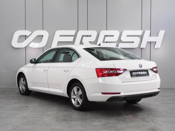 Skoda Superb III с пробегом 2016 года, цена 1 850 000 рублей, 135425 км, лифтбек, Автокод Объявления