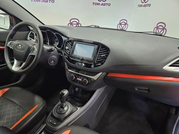 Lada (ВАЗ) Vesta I с пробегом 2018 года, цена 1 093 000 рублей, 70581 км, универсал, Автокод Объявления