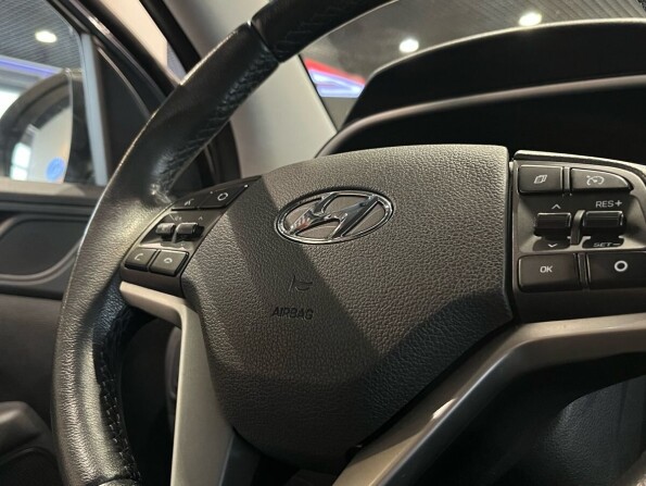 Hyundai Tucson III Рестайлинг с пробегом 2019 года, цена 2 577 000 рублей, 60198 км, offers.body_type.unknown, Автокод Объявления