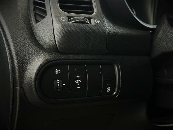 Kia Cerato III Рестайлинг (Classic) с пробегом 2019 года, цена 1 490 000 рублей, 89240 км, седан, Автокод Объявления