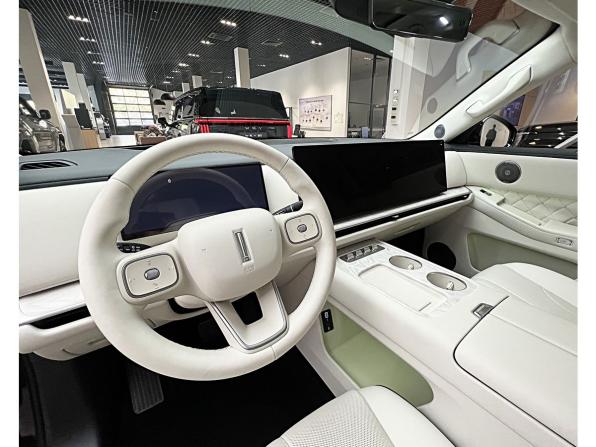 Новый Wey V9X 2026 года, цена 9 699 000 рублей, внедорожник, Автокод Объявления