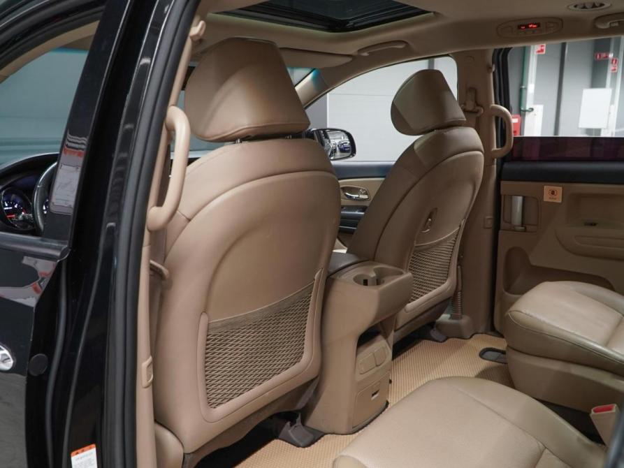 Kia Carnival III Москва  - изображение 13