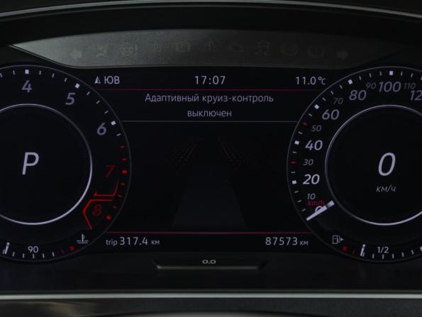Volkswagen Tiguan II с пробегом 2018 года, цена 3 319 000 рублей, 87528 км, внедорожник, Автокод Объявления