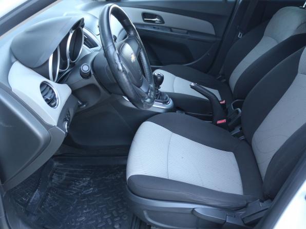 Chevrolet Cruze I Рестайлинг с пробегом 2013 года, цена 430 000 рублей, 200767 км, седан, Автокод Объявления